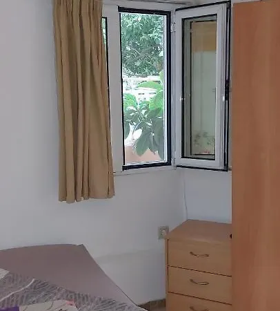 アパート Ground Floor Galini *